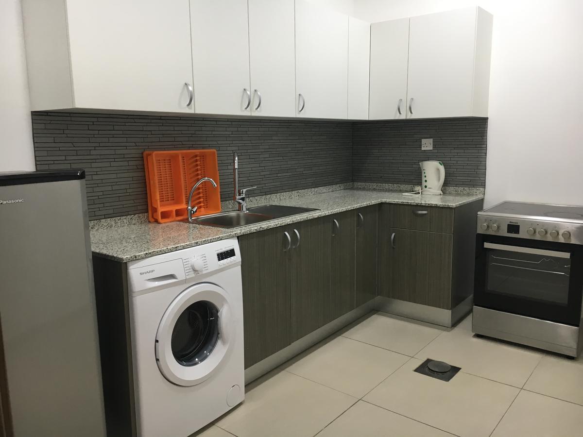 Al Muhanna Plaza Luxury Apartments Kuwait City Eksteriør billede